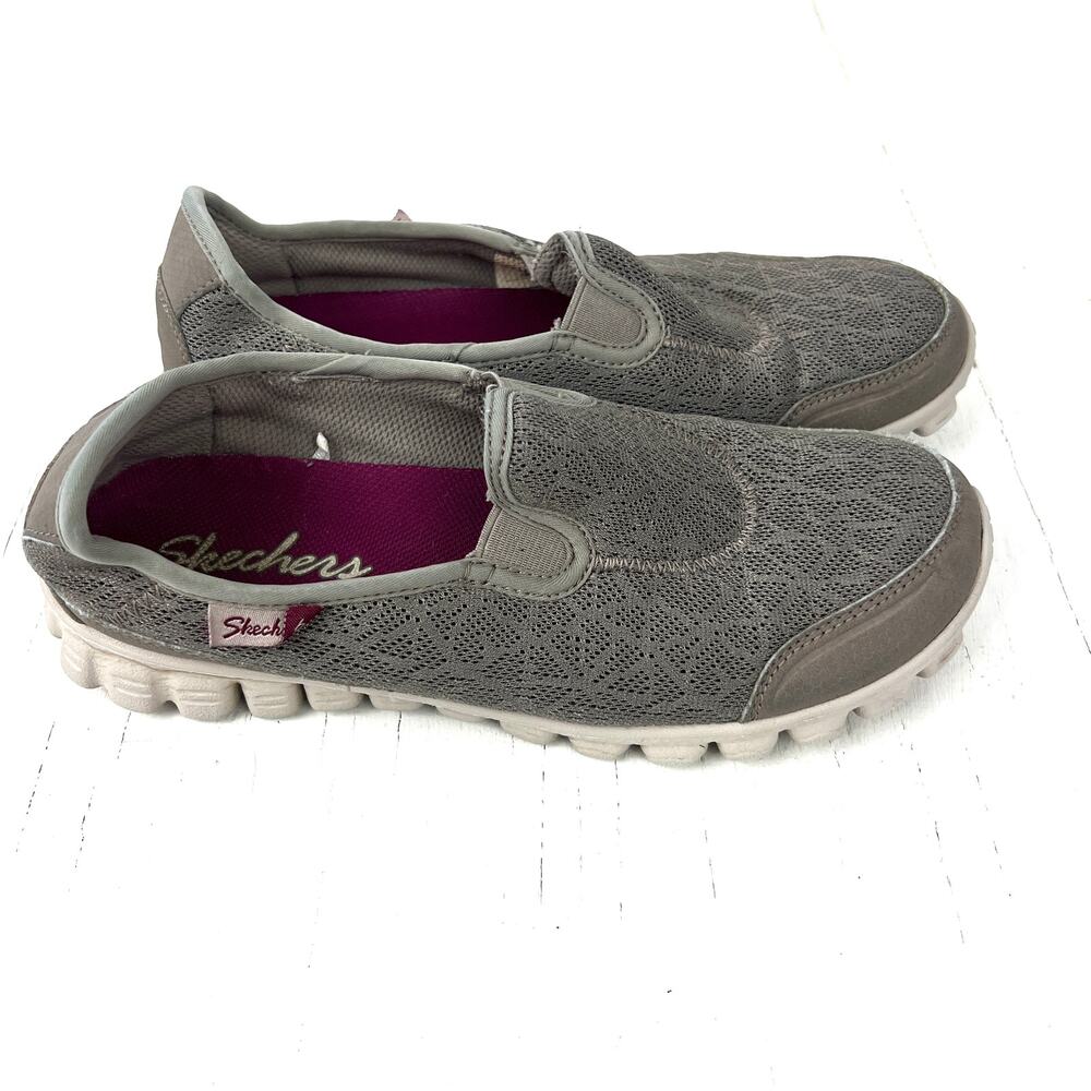 Skechers Gray Women's Size 5.5 Slip On Comfort Shoes